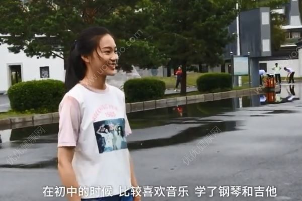 美女學霸高考648分，母親賣房供她上興趣班，存錢不如培養(yǎng)孩子(2)