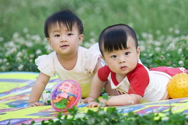 被逼生娃憤而報(bào)警，丈夫重男輕女逼生三胎(4)