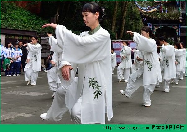 太極拳能治療冠心病嗎？太極拳能練好冠心病嗎？(1)