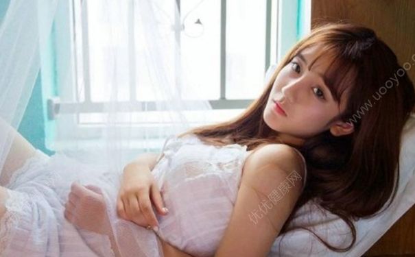 18歲女孩為啥會(huì)胸痛？18歲女孩乳房疼痛怎么處理？(1)