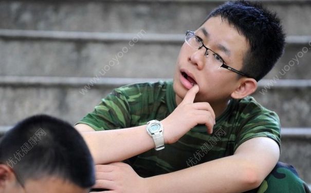 大學軍訓能請假嗎？大學軍訓可以不參加嗎？(1)