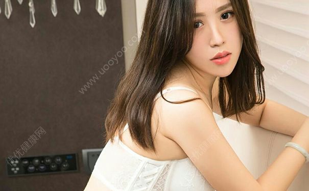 18歲女孩乳頭內(nèi)陷是怎么回事？18歲女孩乳頭內(nèi)陷怎么辦？(2)