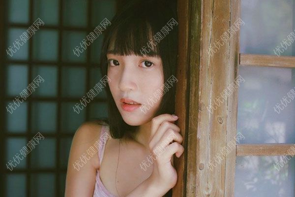 16歲女生痛經(jīng)是怎么回事？16歲女生痛經(jīng)該怎么辦？(1)