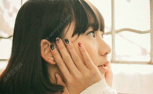 18歲女孩適合染什么顏色的頭發(fā)？18歲女生適合染發(fā)嗎？(1)