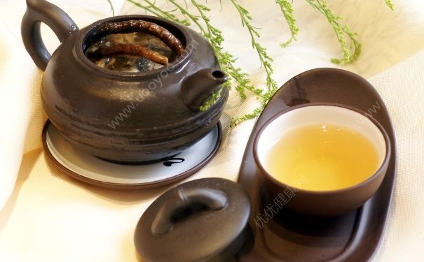 冬蟲夏草可以泡茶喝嗎？冬蟲夏草可以泡茶嗎？(2)