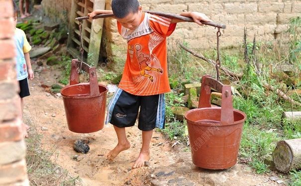 9歲男孩經(jīng)常頭暈惡心怎么回事？9歲男孩經(jīng)常頭暈惡心怎么辦？(4)