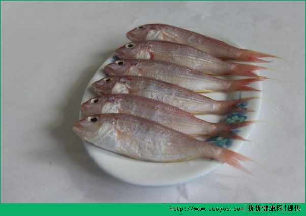 菠蘿可以和魚一起吃嗎？菠蘿和魚同食好嗎？(2)