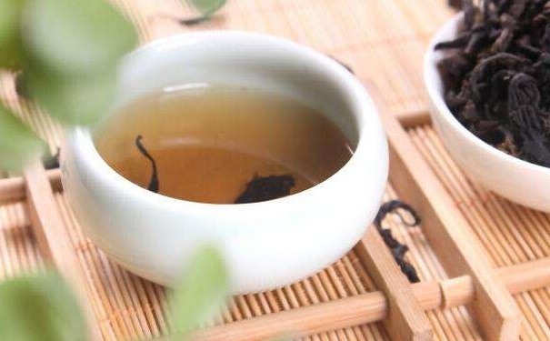 電腦族適合喝什么養(yǎng)生明目茶？電腦族喝的養(yǎng)生茶(1)