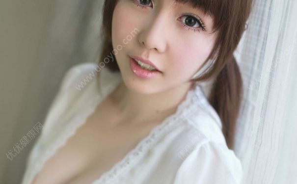 女孩胸部發(fā)育需要什么營養(yǎng)？女生乳房發(fā)育吃什么好？(3)