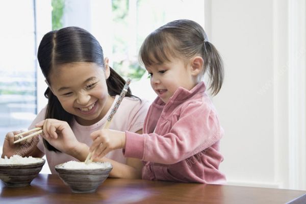 生長激素對孩子好嗎？孩子身材矮，用生長激素治療安全嗎？(1)