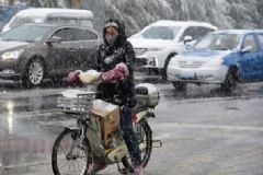 多地迎來(lái)下半年首場(chǎng)降雪，氣溫驟降要注意什么？[多圖]