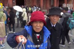 80歲金婚老人重度蜜月，全程自拍秀恩愛(ài)，晚年該怎樣享受生活？[多圖]