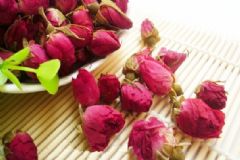 玫瑰花茶晚上能喝嗎？玫瑰花茶晚上喝有什么好處？[圖]