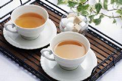 春天喝什么茶養(yǎng)生保健好？紅茶綠茶各有什么好處？[圖]