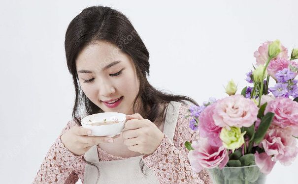 女性如何美容護(hù)膚？美容護(hù)膚該怎么做？(1)