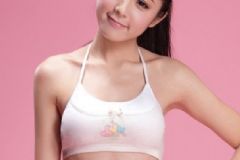 16歲女孩的乳房發(fā)育的怎么樣？16歲女生的胸是什么樣的？[圖]