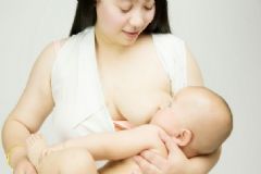 寶寶母乳喂養(yǎng)需要喂水嗎？母乳需要喝水嗎？[圖]