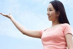 女性生理期吃什么排毒？女人吃什么排毒養(yǎng)顏？[圖]