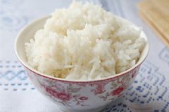 孕婦吃哪些食物比較好？孕婦吃那些食物對(duì)胎兒發(fā)育好？[圖]