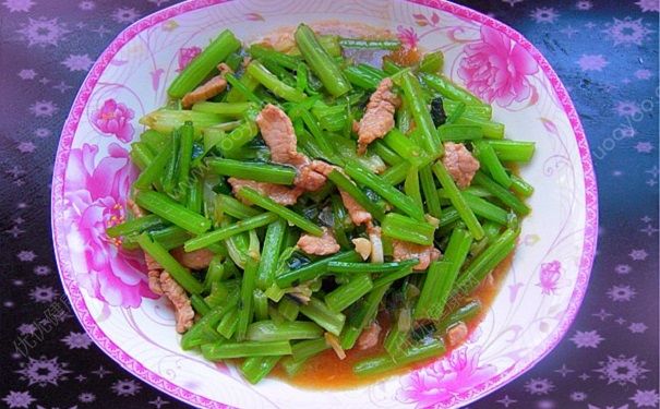 芹菜多吃有什么副作用？芹菜吃多了會(huì)怎樣？(2)