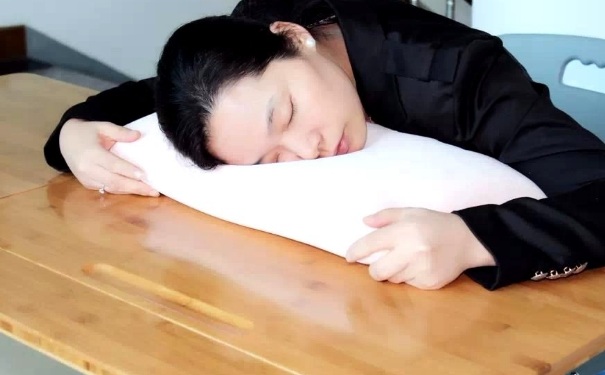 經(jīng)常睡不好有哪些危害？長期睡眠不好對身體有害嗎？(1)